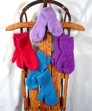 The Sledders Mittens Pattern by Joyce Lesar