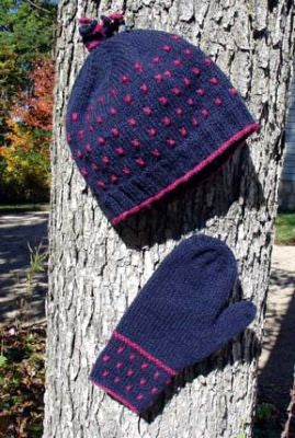 The Textured Dots Mittens and Hat Pattern by Beth Morimoto