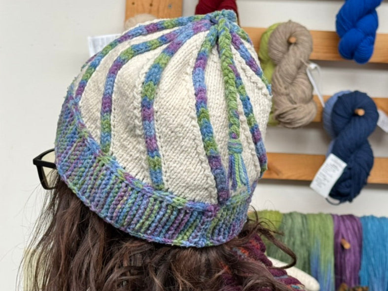 The Swirling Leaves Hat Pattern by Anne Bosch