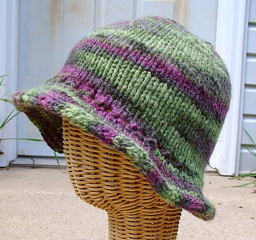 Floppy Hat Pattern by Anne Bosch