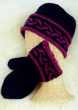 The Celtic Braid Hat and Mittens Pattern by Mary Dominski