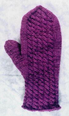 Joyce's Classic Cable Mittens Pattern by Joyce Lesar
