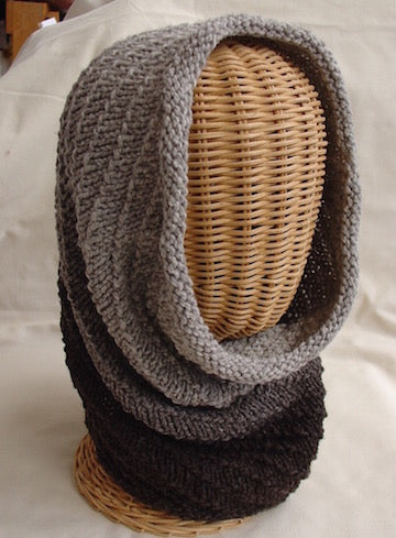 Shady End Cowl Pattern by Anne Bosch