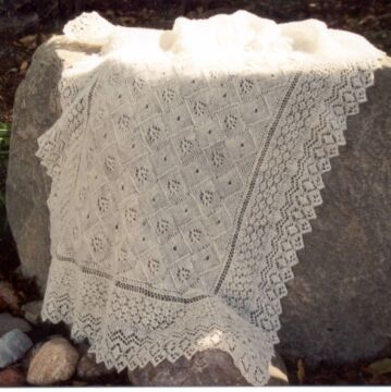 The Snowdrift Stole Pattern by Kerri Shank